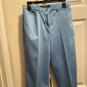 Norstorms Tribal Women's Size 6 Powder Blue Cropped front pockets Capri Pants